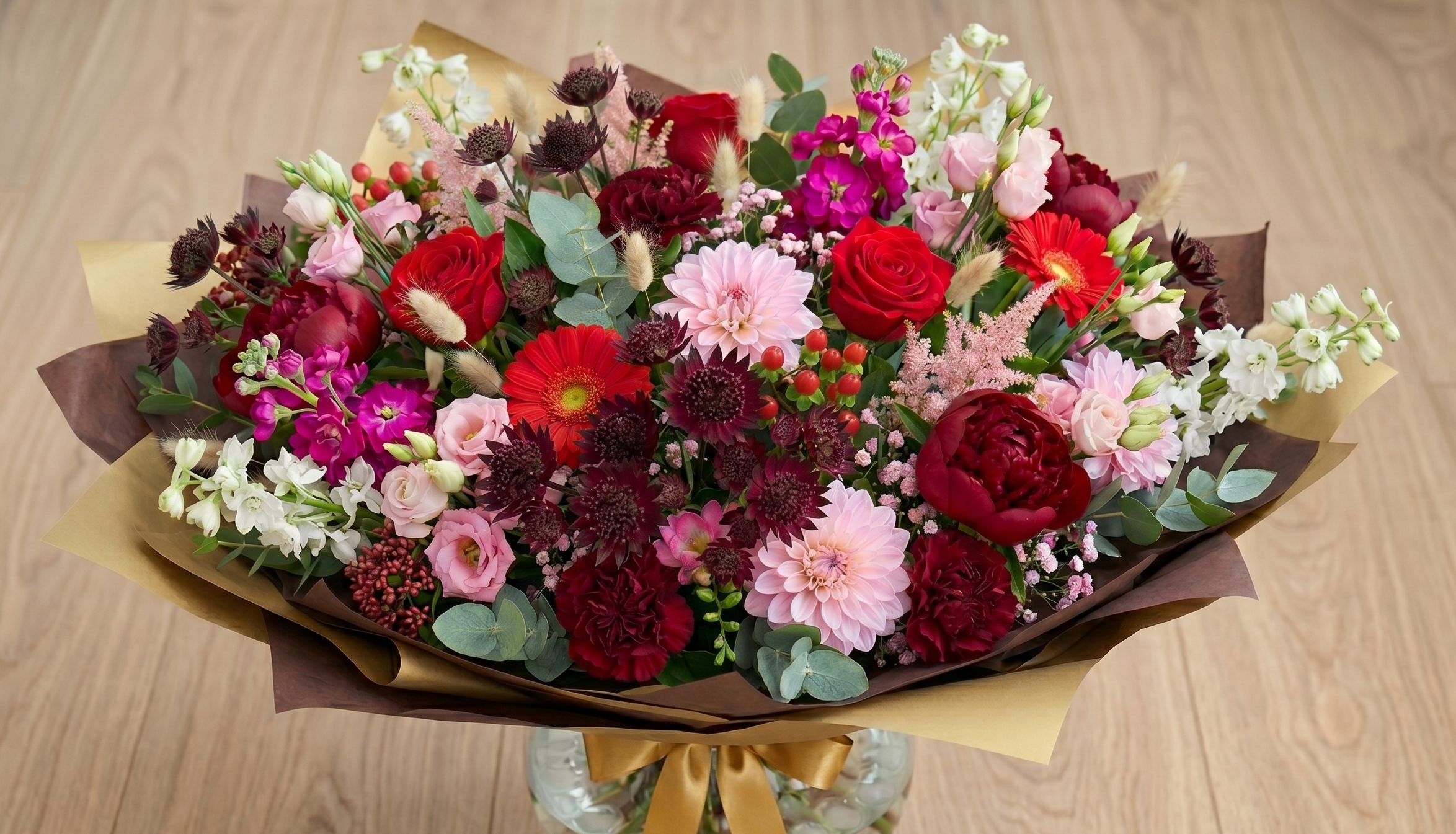 Bouquet – Tons chauds : rouge, rose, fuchsia, bordeaux, crème