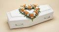 Cœur ajouré fleuri – Gamme Enfants – Dominante blanche, touches d'orange