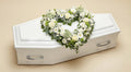 Cœur ajouré fleuri – Gamme Enfants – Camaïeu de blanc