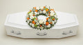 Couronne florale – Gamme Enfants – Dominante blanche, touches d'orange