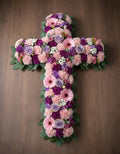 Croix florale – Dominante rose, nuances de violet
