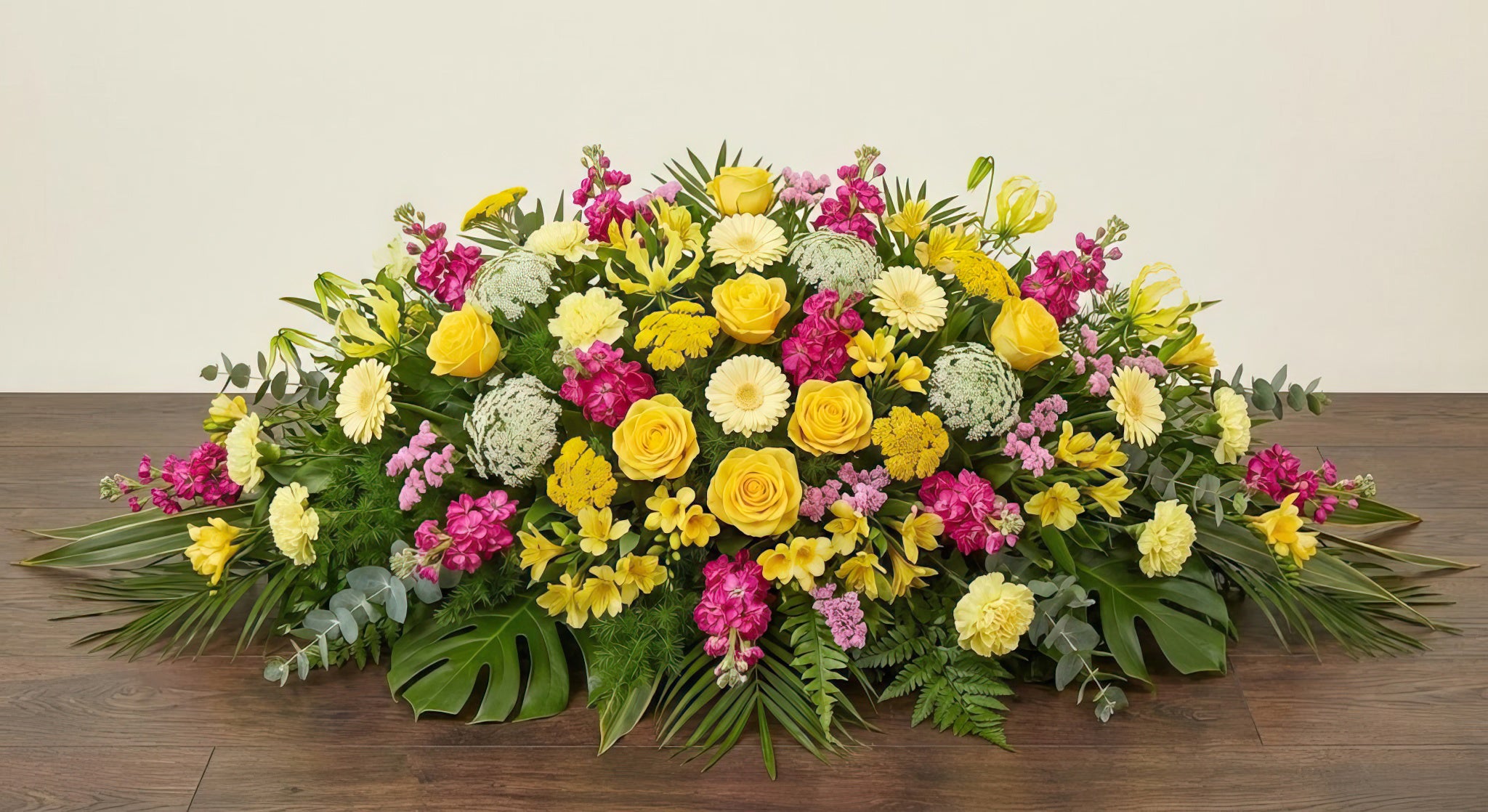 Coussin Premium – Dominante jaune, nuances de rose