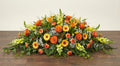 Coussin Premium – Dominante orange, nuances de jaune et touches de blanc