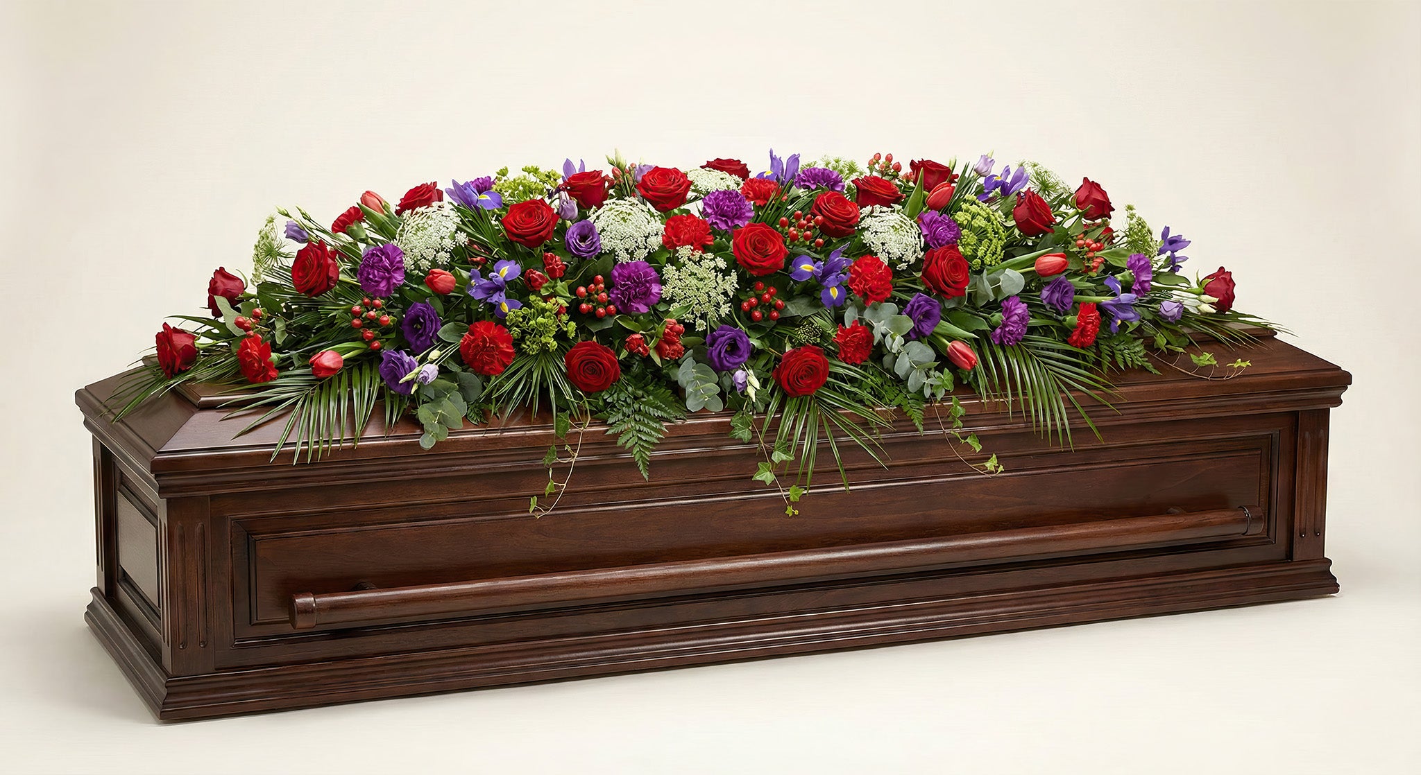 Dessus de cercueil – Dominante rouge, touches de violet