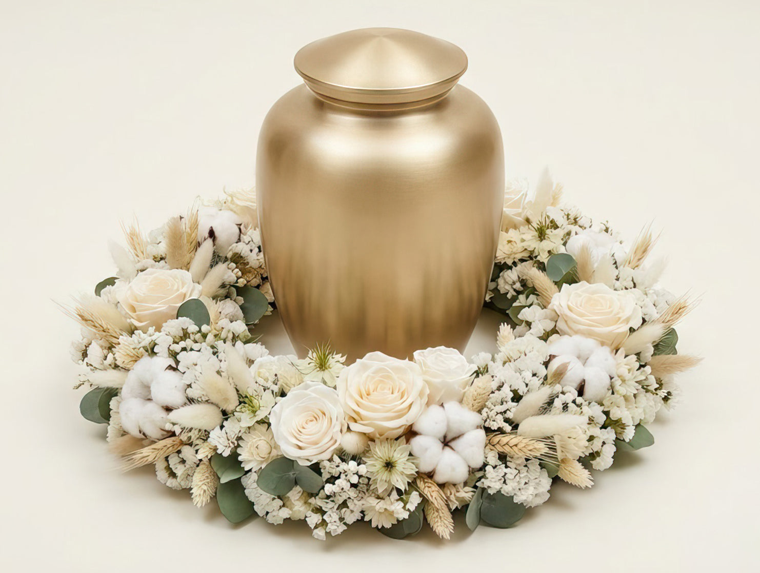 Urne florale – Fleurs séchées et stabilisées – Tons naturels et blanc