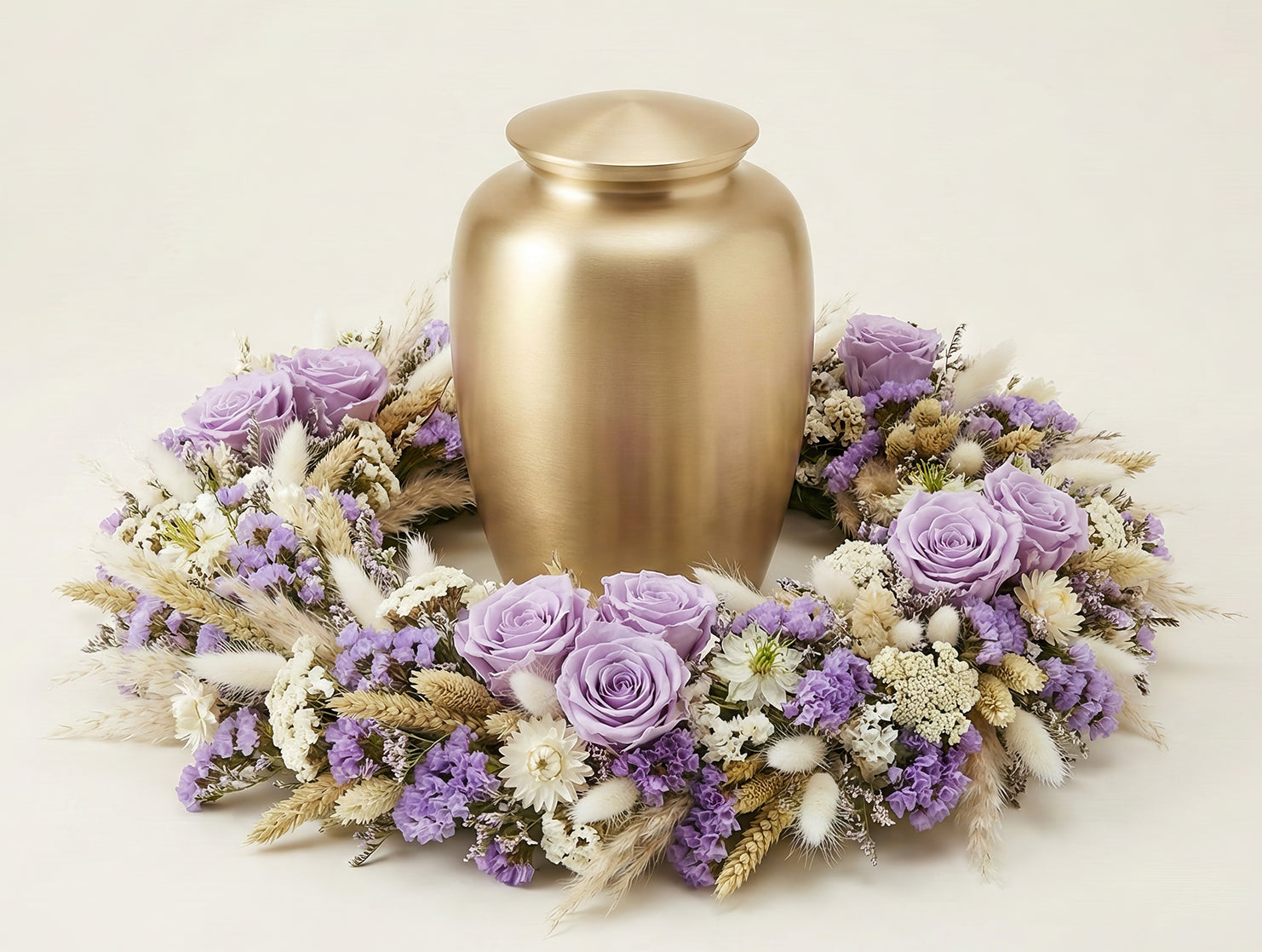 Urne florale – Fleurs séchées et stabilisées – Tons naturels, blanc et violet